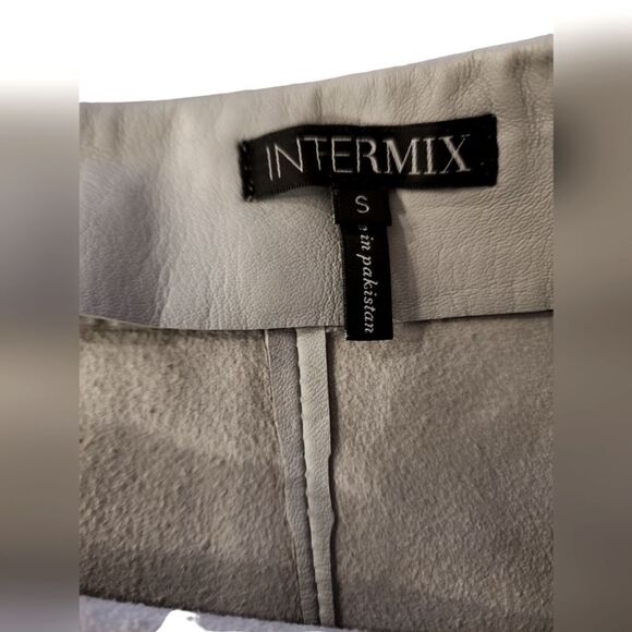INTERMIX Baseball Hem 100% Leather Mini Skirt sz S.   (514) - Picture 6 of 7